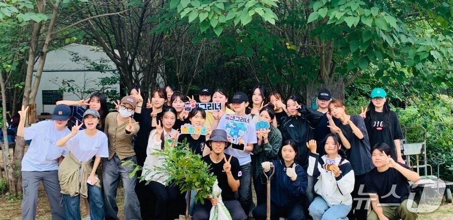 본문 이미지 - 홈앤쇼핑의 대학생 서포터즈 홈앤그리너 (홈앤쇼핑 제공)