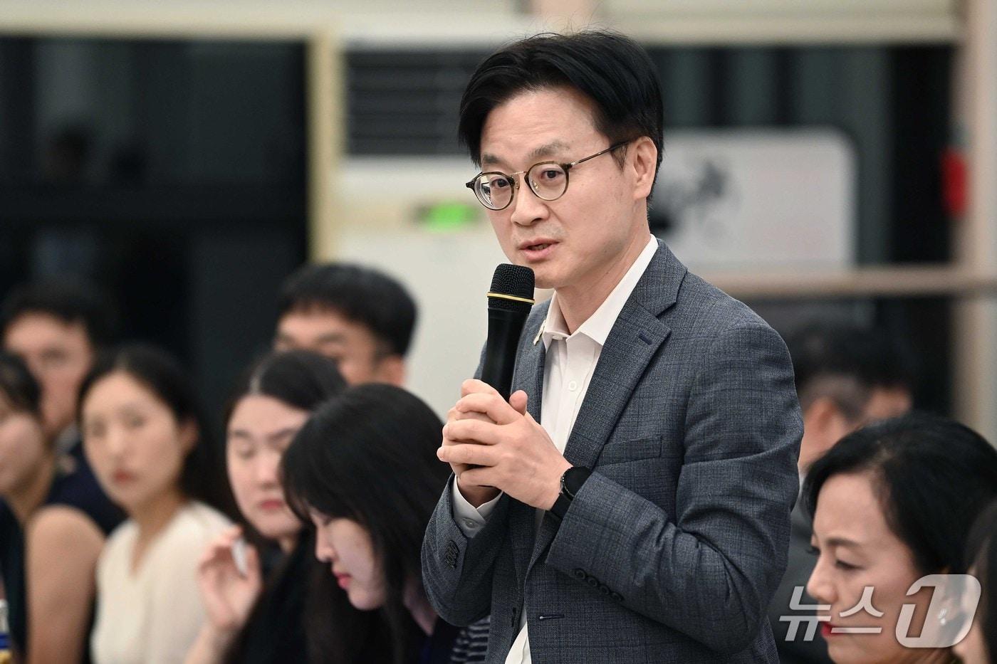 김정관 산업통상자원부 장관이 16일 오후 세종시에서 열린 기자간담회에서 발언하고 있다. &#40;산업통상자원부 제공&#41; 2025.09.17 /뉴스1