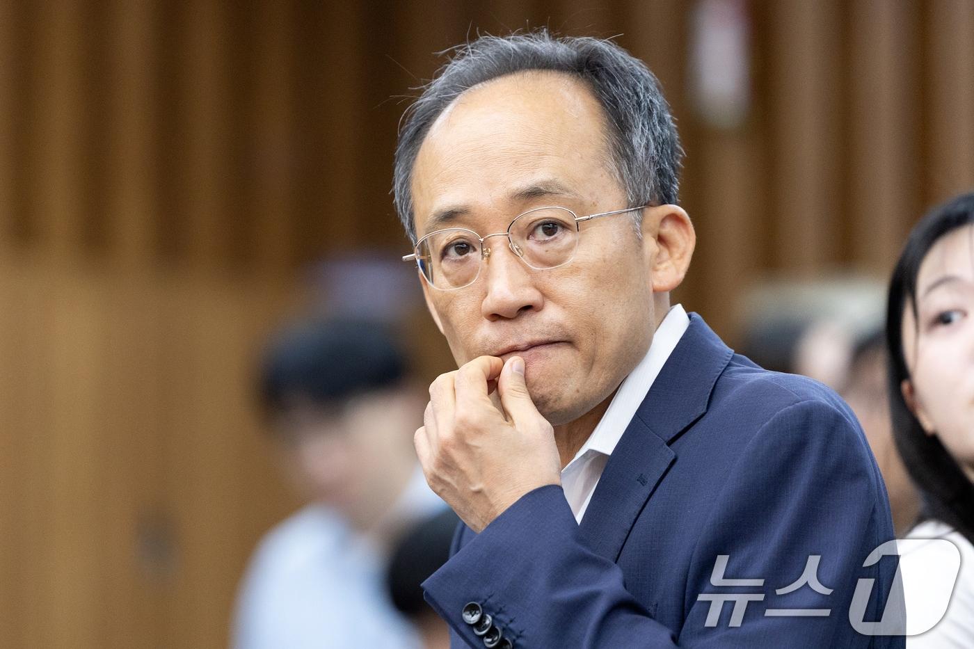 추경호 국민의힘 의원이 지난달 17일 서울 여의도 국회에서 열린 &#39;기재부·금융위 조직 개편안 토론회 : 개편인가 개악인가?&#39;에 참석하고 있다./뉴스1 ⓒ News1 이승배 기자