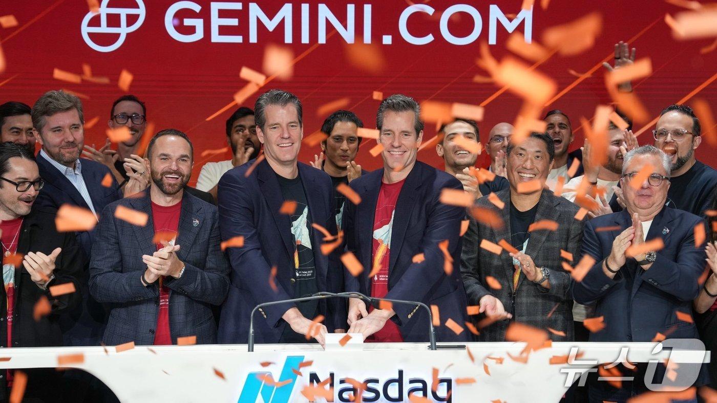 가상자산 거래소 제미니가 나스닥에 상장하는 모습. 제미니 X(구 트위터) 갈무리.