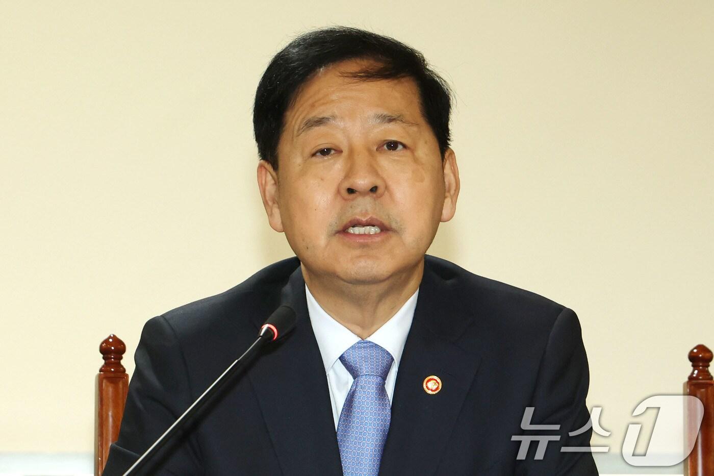 본문 이미지 - 구윤철 경제부총리 겸 기획재정부 장관이 18일 오전 서울 중구 은행회관에서 열린 확대 거시경제금융회의에서 모두발언을 하고 있다. 2025.9.18/뉴스1 ⓒ News1 이광호 기자