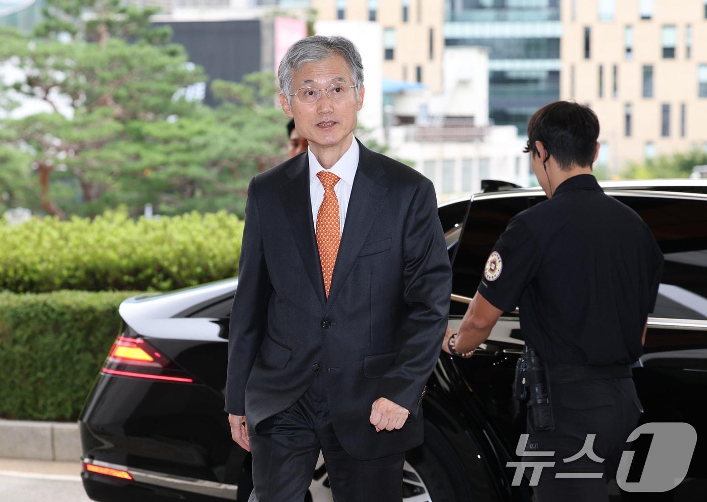 조희대 대법원장이 18일 오전 서울 서초구 대법원 청사로 출근하고 있다. 2025.9.18/뉴스1 ⓒ News1 오대일 기자