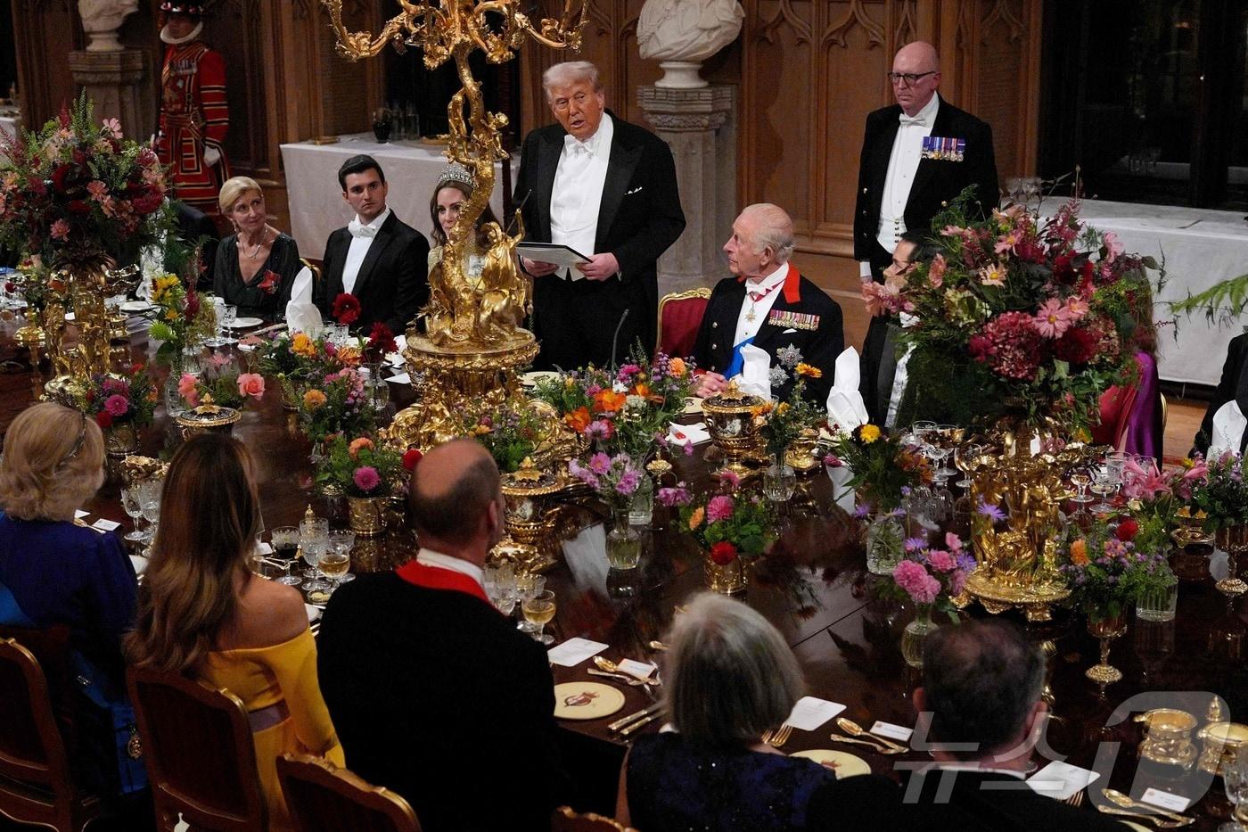 영국을 국빈 방문한 도널드 트럼프 미국 대통령이 17일&#40;현지시간&#41; 윈저성 만찬장에서 연설하고 있다. 2025.09.17 ⓒ AFP=뉴스1 ⓒ News1 최종일 선임기자
