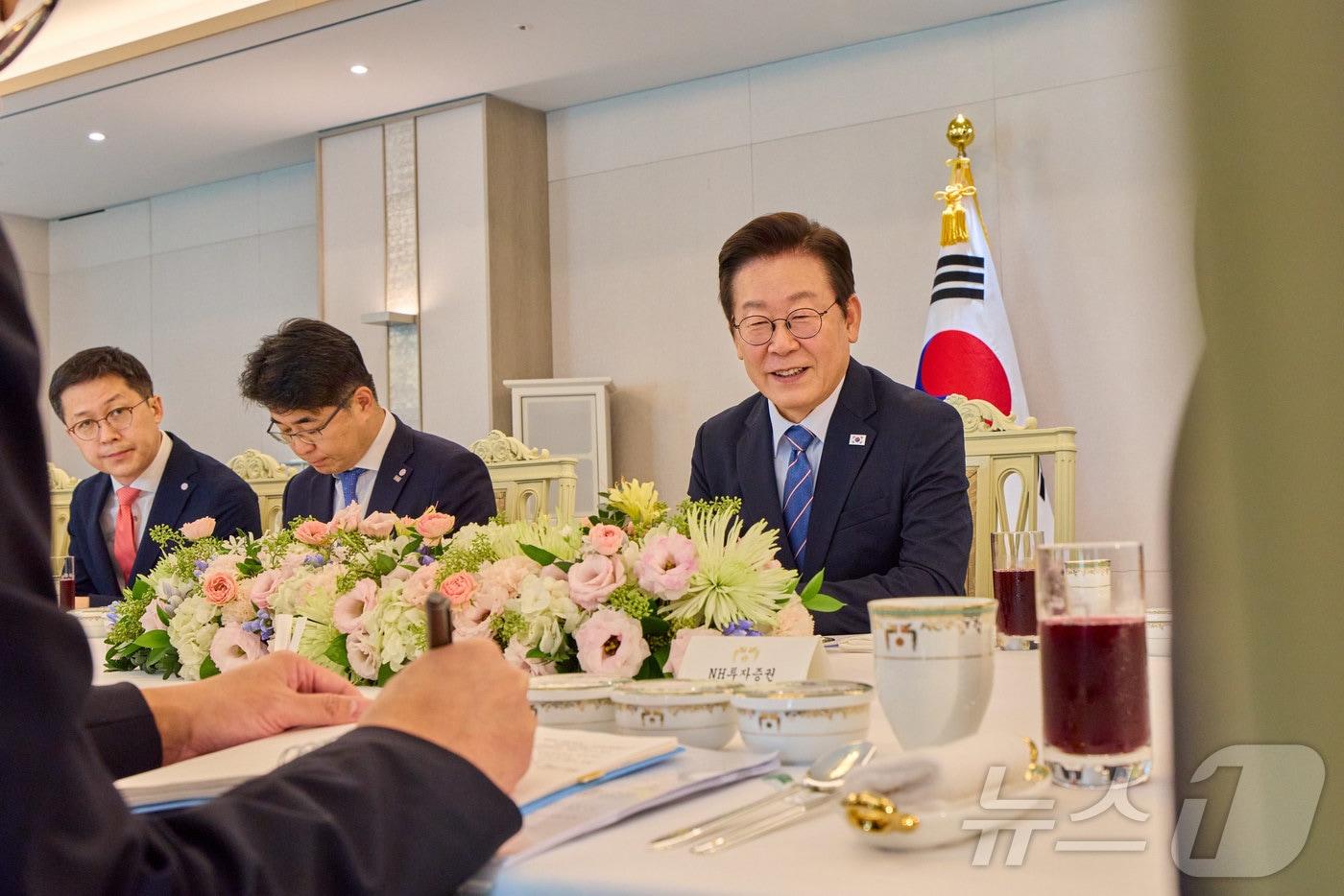 이재명 대통령이 지난 18일 서울 용산 대통령실 청사에서 열린 증권사 리서치센터장 오찬 간담회에서 발언하고 있다. (대통령실 제공. 재판매 및 DB 금지) 2025.9.18/뉴스1 ⓒ News1 이재명 기자