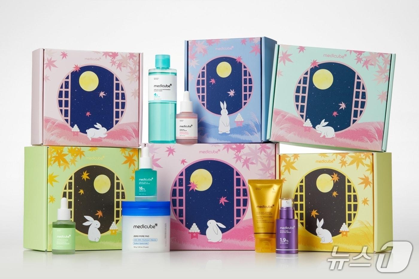 메디큐브 큐텐 재팬 &#39;달빛 스킨케어 세트&#39; 제품 사진 &#40;에이피알 제공&#41;