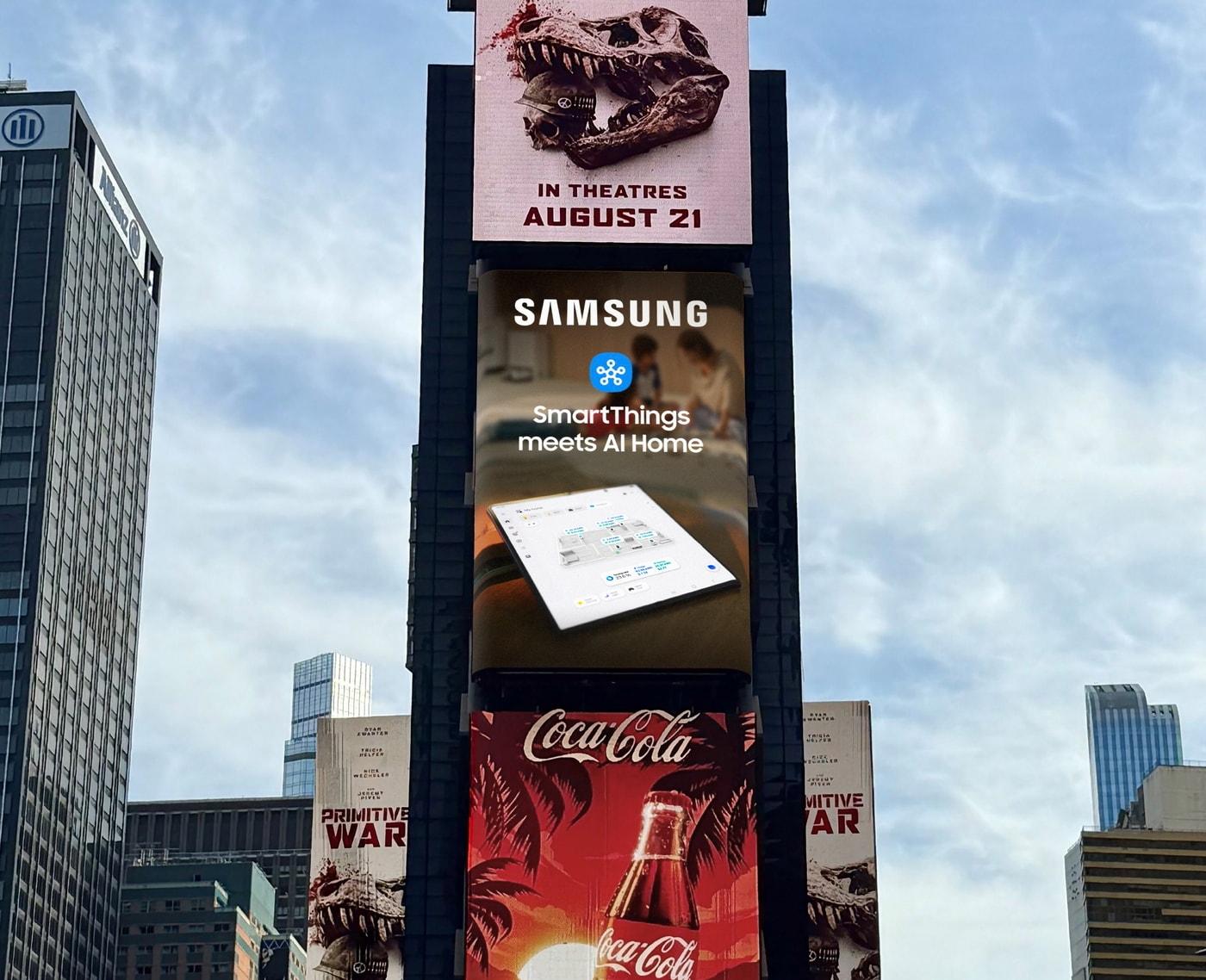 본문 이미지 - 삼성전자가 미국 뉴욕 타임스 스퀘어에서 진행 중인 '스마트싱스로 완성한 AI 홈' 영상 캠페인(삼성전자 제공). ⓒ 뉴스1