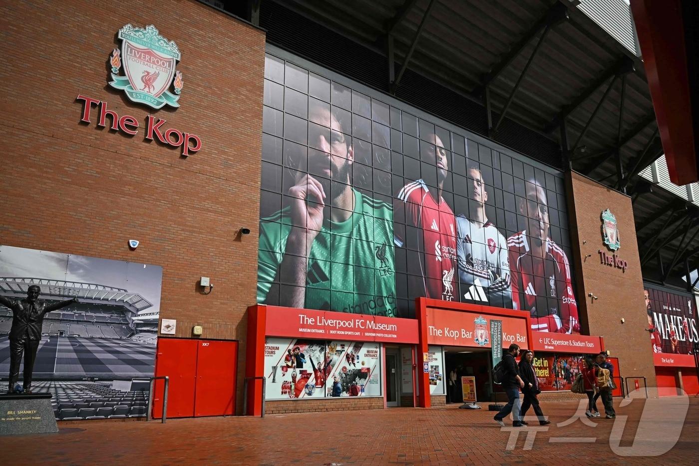 EPL 20개 팀이 이번 여름에 쓴 이적료가 5조8188억원으로 집계됐다. ⓒ AFP=뉴스1