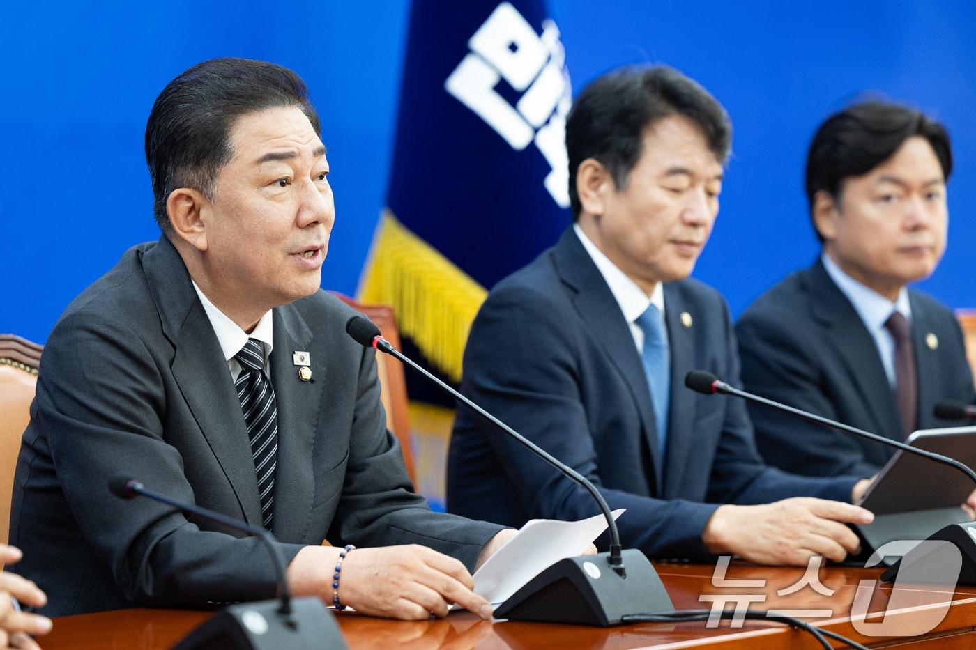 김병기 더불어민주당 원내대표가 2일 서울 여의도 국회에서 열린 정기국회 기자간담회에서 모두 발언을 하고 있다. 2025.9.2/뉴스1 ⓒ News1 유승관 기자