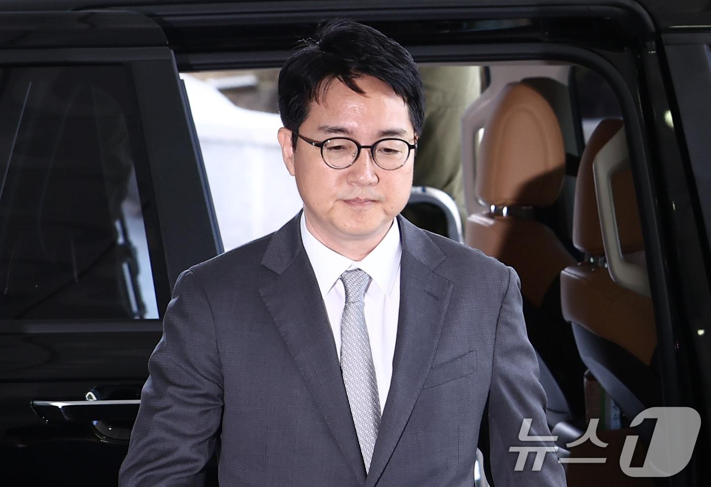 심우정 전 검찰총장이 21일 오전 서울 서초구 서울고등검찰청에 마련된 내란 특검팀&#40;특별검사 조은석&#41; 사무실에 피고발인 신분으로 조사를 받기 위해 출석하고 있다. 2025.9.21/뉴스1 ⓒ News1 김민지 기자