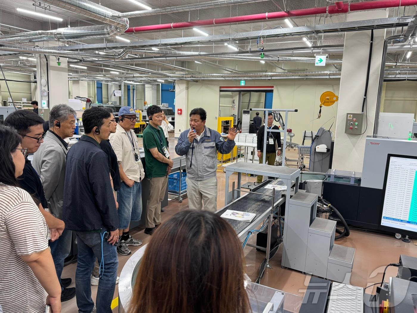 본문 이미지 - 스마트공장 제조혁신 우수기업 벤치마킹 행사를 진행한 중기중앙회 &#40;중기중앙회 제공&#41;