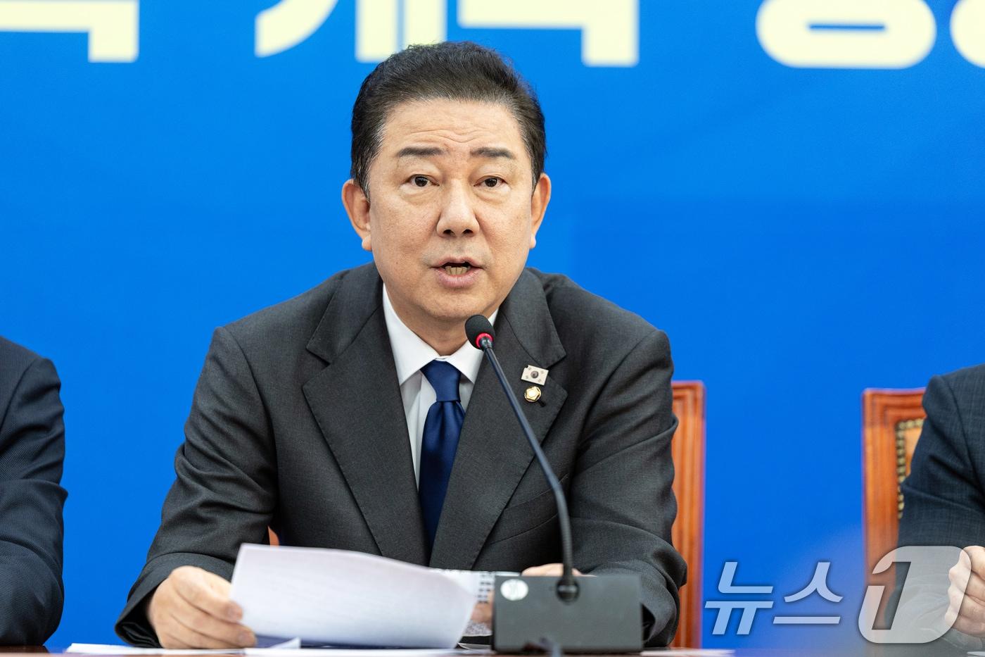 김병기 더불어민주당 원내대표가 21일 서울 여의도 국회에서 취임100일 기자간담회를 하고 있다. 2025.9.21/뉴스1 ⓒ News1 이승배 기자