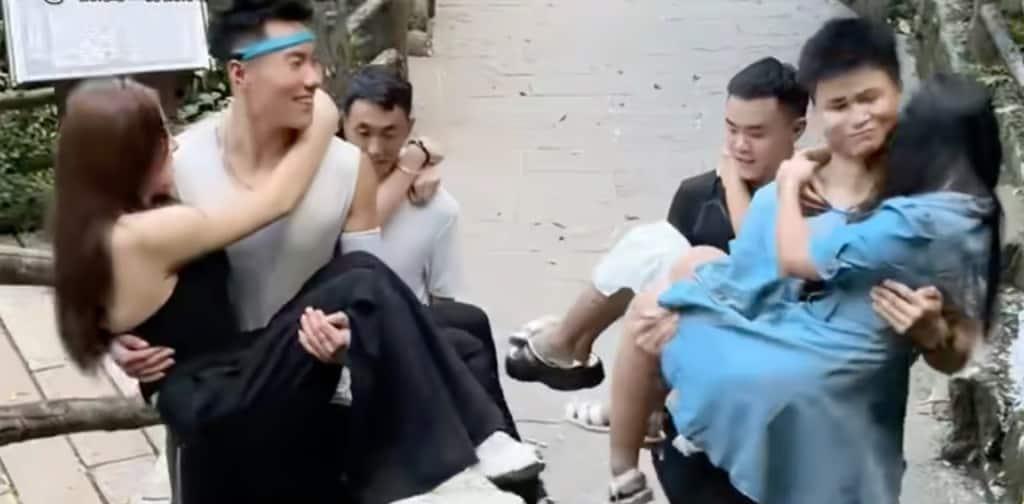 본문 이미지 - (SCMP 갈무리)