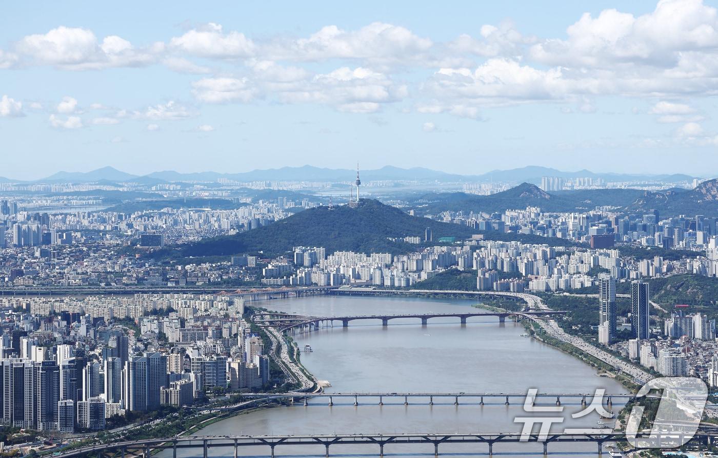 맑은 가을 하늘. /뉴스1 ⓒ News1 김민지 기자