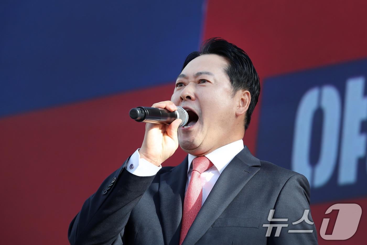 장동혁 국민의힘 대표가 21일 오후 대구 동구 동대구역 광장에서 열린 '야당탄압·독재정치 국민 규탄대회'에 참석해 발언하고 있다. 2025.9.21/뉴스1 ⓒ News1 공정식 기자