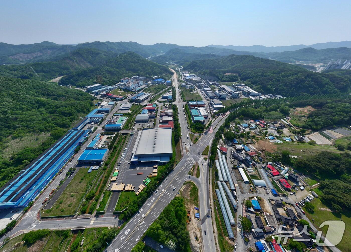 본문 이미지 - 계룡산업단지 전경(계룡시 제공.재판매 및 DB금지)/뉴스1