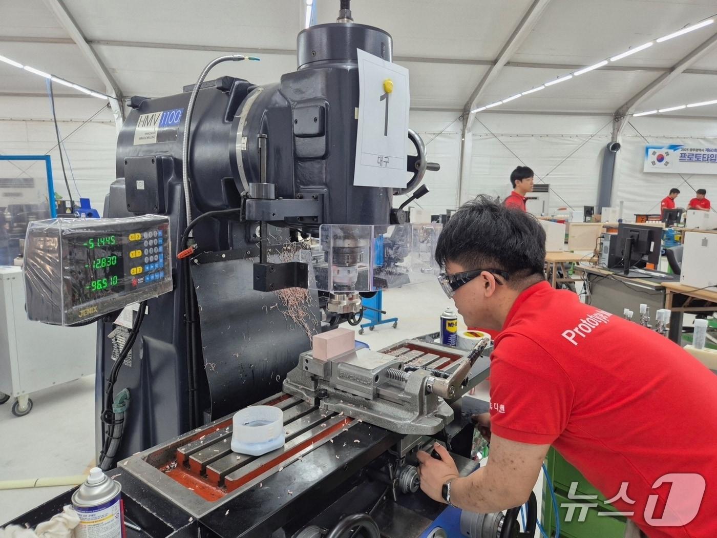 본문 이미지 - 대구지역 직업계고 학생 98명이 제60회 전국기능경기대회에 출전한다. &#40;대구교육청 제공. 재판매 및 DB 금지&#41;/뉴스1