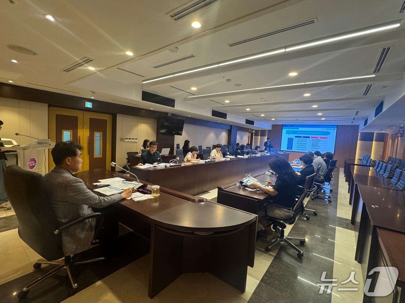 본문 이미지 - 경기 군포시 제2차 아동친화도시 기본계획 연구용역 최종보고회. (군포시 제공. 재판매 및 DB 금지) 2025.9.23/뉴스1