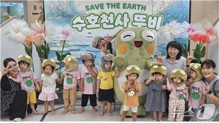 본문 이미지 - 대구 수성문화재단은 오는 26~28일 수성못 일대에서 열리는 축제와 연계해 &#39;뚜비몰&#39; 팝업스토어 등을 운영한다.&#40;대구 수성문화재단 제공.재판매 및 DB 금지&#41;