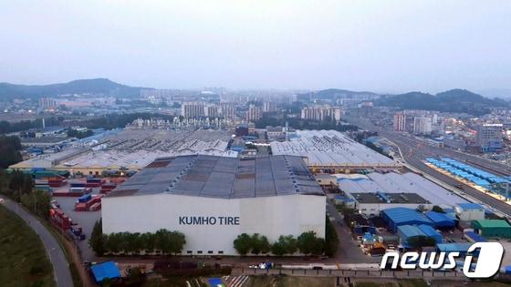 본문 이미지 - 금호타이어 광주공장 전경&#40;자료사진. 금호타이어 제공&#41;.
