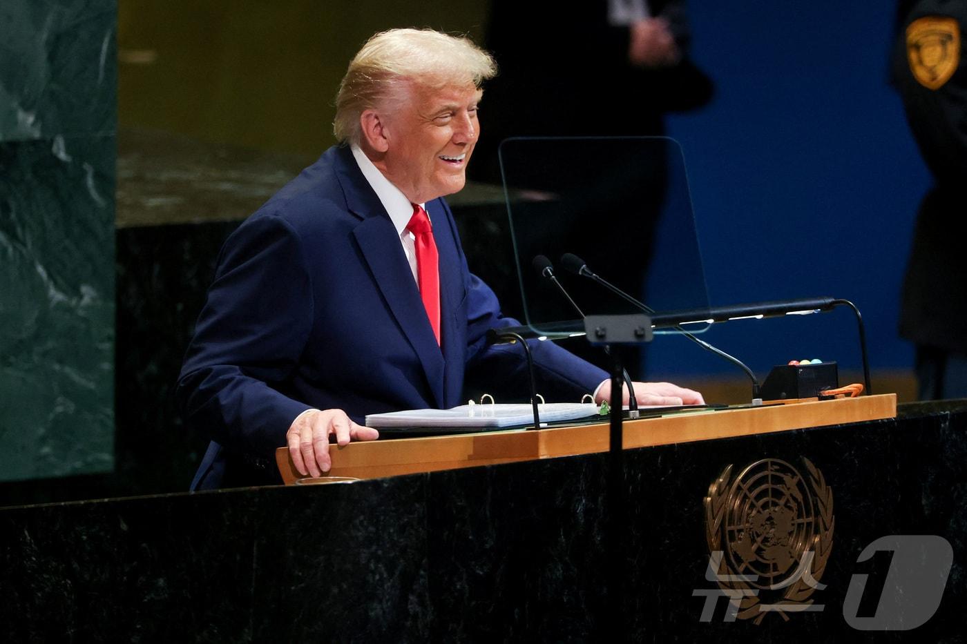 도널드 트럼프 미국 대통령이 23일 미국 뉴욕 유엔본부에서 열린 제80차 유엔총회에서 연설하고 있다. 2025.9.23 ⓒ 로이터=뉴스1 ⓒ News1 강민경 기자
