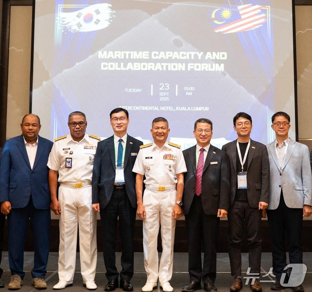 본문 이미지 - HD현대중공업이 최근 말레이시아 쿠알라룸푸르에서 해양역량·협력 포럼을 개최했다&#40;HD현대 제공&#41;