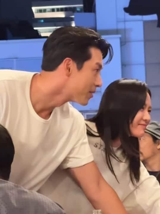 본문 이미지 - 배우 현빈 손예진 / 온라인 커뮤니티