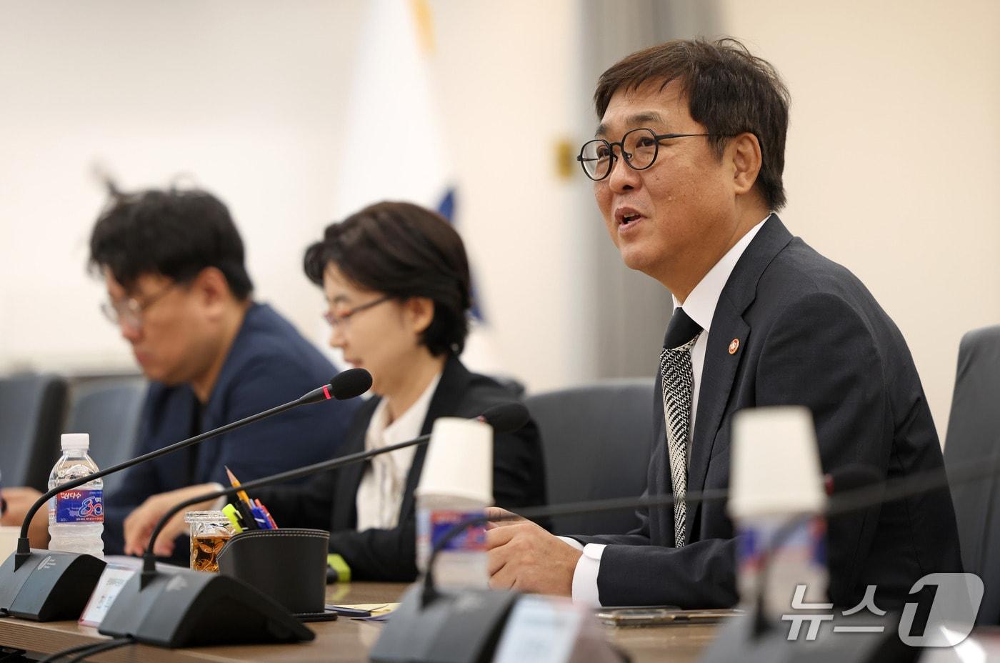 최휘영 문화체육관광부 장관