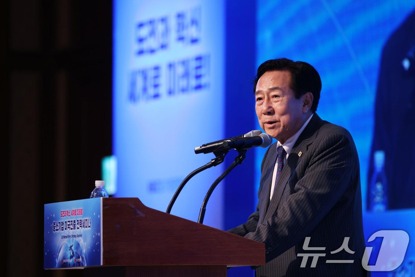 김기문 중소기업중앙회 회장 &lt;자료사진&gt; &#40;중기중앙회 제공&#41;