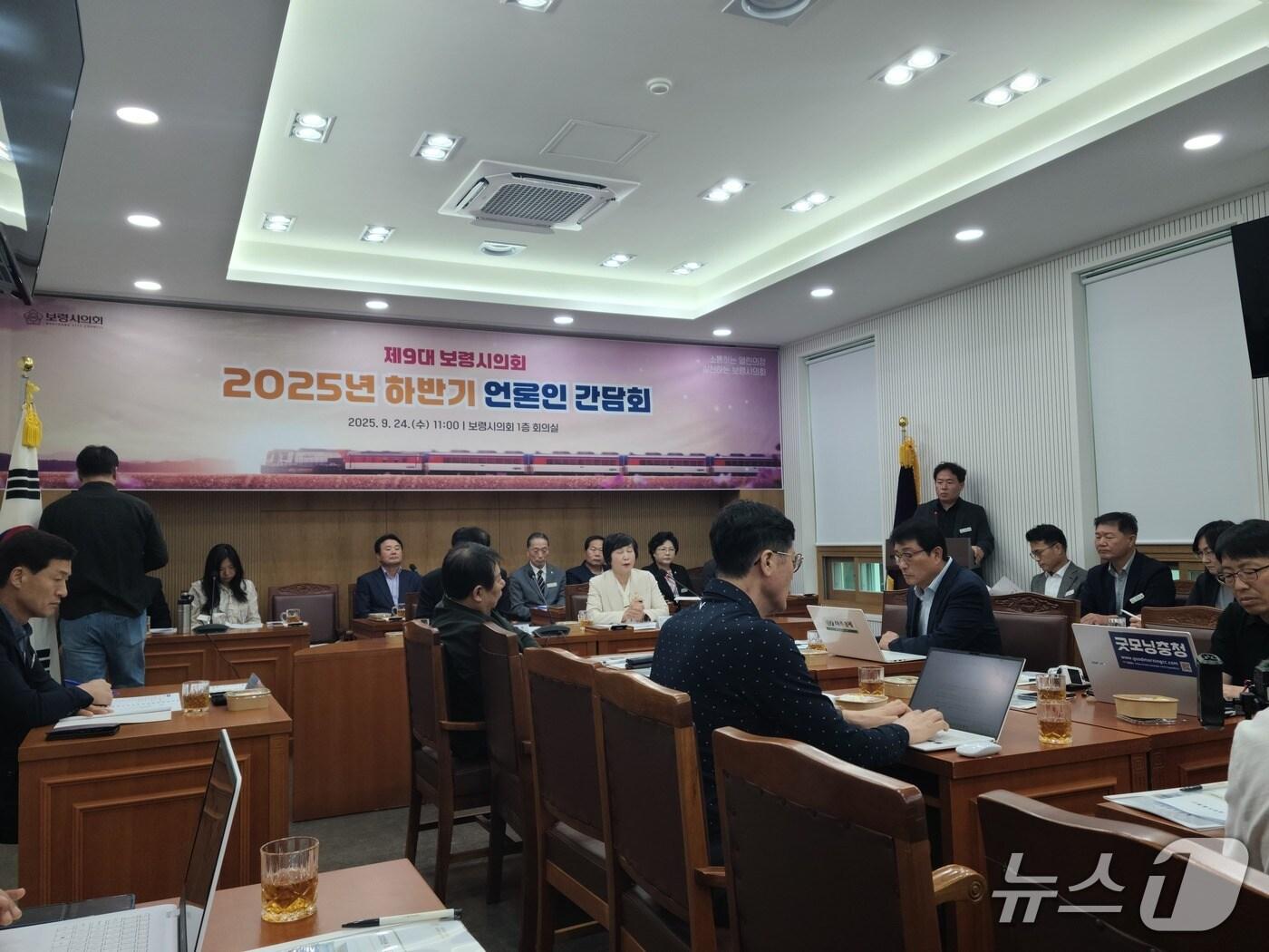 본문 이미지 - 2025년 하반기 언론인 간담회 진행 모습.(재판매 및 DB금지)/뉴스1