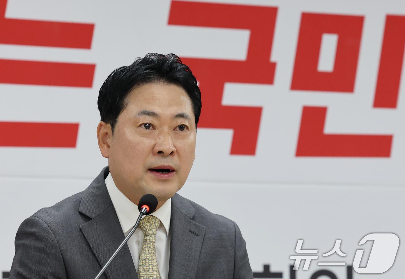 장동혁 국민의힘 대표가 25일 대전시당에서 열린 현장최고위원회에서 발언하고 있다. 2025.9.25/뉴스1 ⓒ News1 김기태 기자