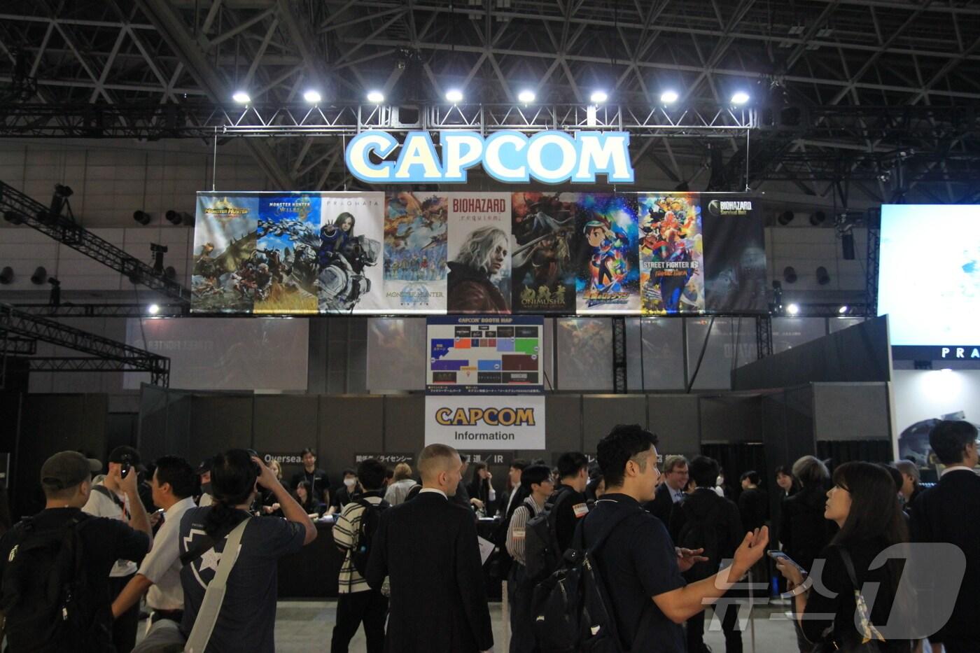 25일 도쿄게임쇼(TGS) 캡콤 부스가 방문객으로 붐비고 있다. 캡콤은 올해 TGS에서 신작 '바이오하자드 레퀴엠'과 '프래그마타'를 시연한다.2025.9.25/뉴스1 ⓒ News1 김민재 기자