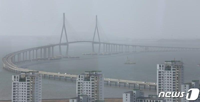 본문 이미지 - 인천광역시 연수구 송도동에서 바라본 인천대교. (뉴스1 DB) 2019.1.28/뉴스1 ⓒ News1 오장환 기자