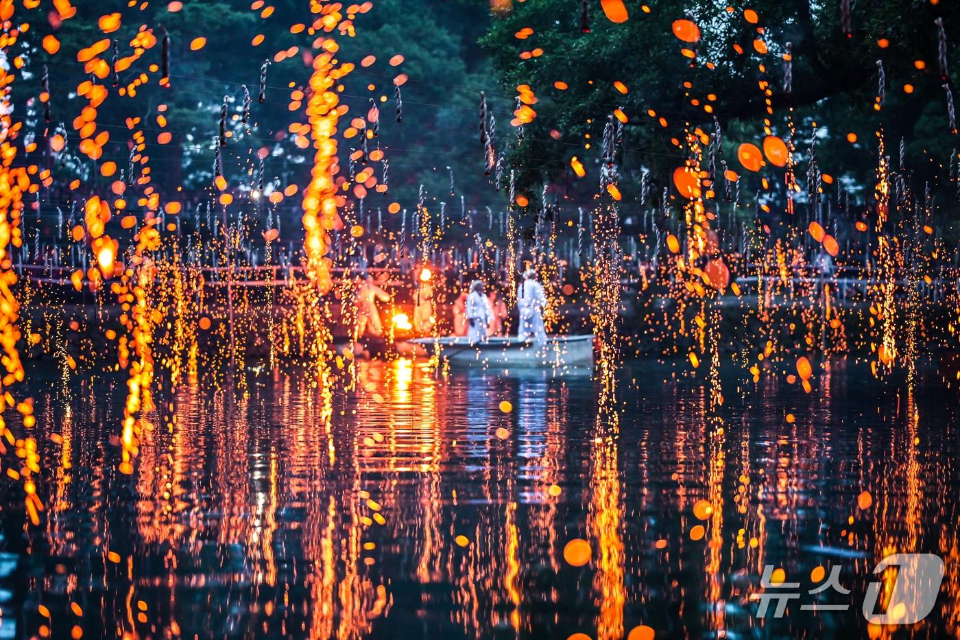함안 낙화놀이&#40;함안군 제공. 재판매 및 DB금지&#41;