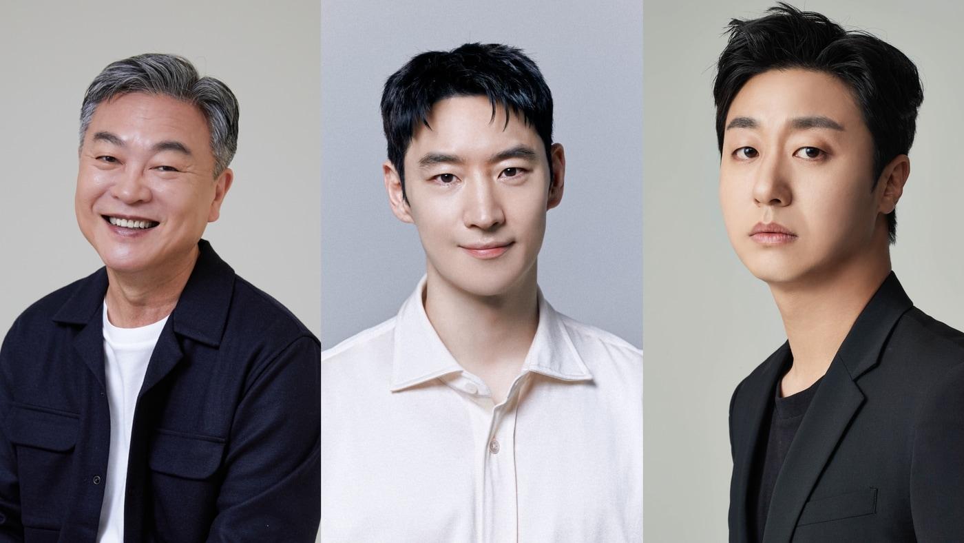 25일 광주 KIA-NC전에서 시구, 시타, 시포로 나서는 배우 김의성, 이제훈, 배유람&#40;왼쪽부터&#41;. &#40;KIA 제공&#41;