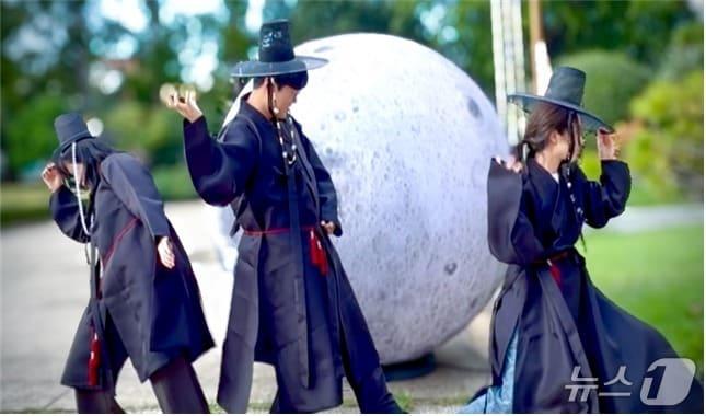 본문 이미지 - 부산박물관 추석 연휴 특별 문화행사 '보름달 헌터스'(부산시 제공. 재판매 및 DB금지)