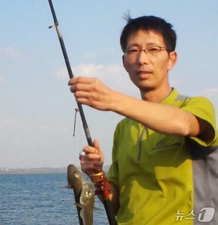 본문 이미지 - 한국장기조직기증원은 지난 5월 16일 아주대학교병원에서 이근정(56) 씨가 뇌사 상태에서 2명에게 양측 신장을 각각 기증한 뒤 숨졌다고 26일 밝혔다.(한국장기조직기증원 제공)