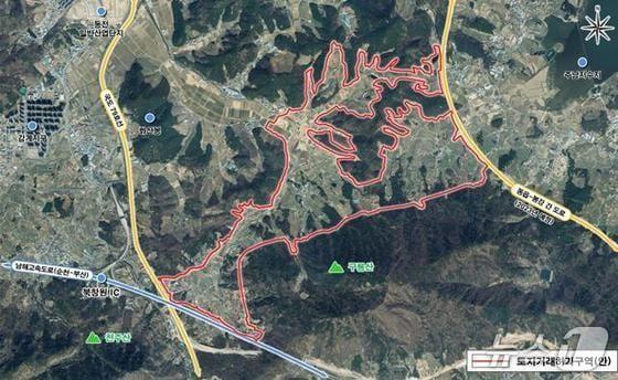 본문 이미지 - 지난 2023년 3월 경남도가 토지거래계약에 관한 허가구역으로 지정한 신규 창원 제2국가산단 예정지 현황도.&#40;경남도 제공&#41;