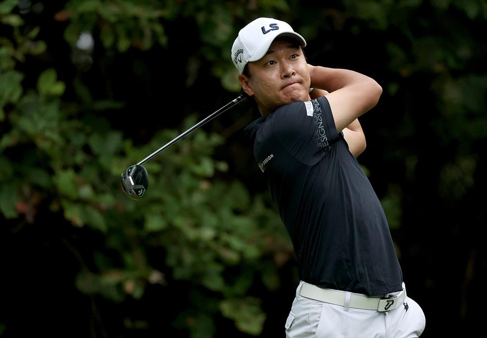 본문 이미지 - 1년 3개월만에 KPGA 우승을 차지한 전가람. &#40;KPGA 제공&#41;