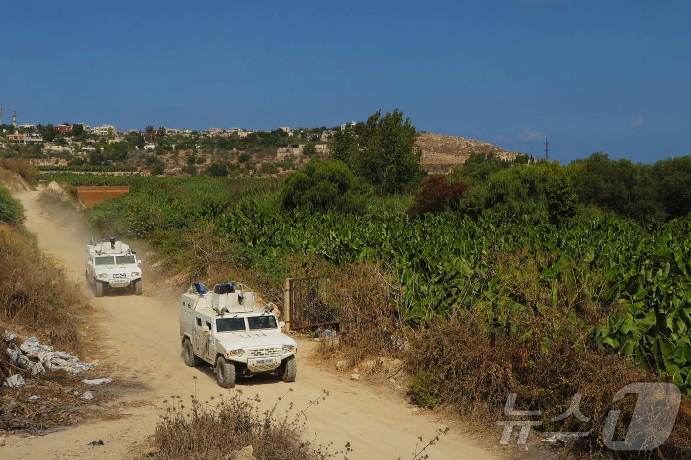 본문 이미지 - 동명부대 장병들이 레바논군과 함께 동명부대 주둔지에서 리타니강 검문소까지 이동하는 연합 기동정찰을 실시하고 있다. (합동참모본부 제공. 재판매 및 DB 금지)  ⓒ 뉴스1