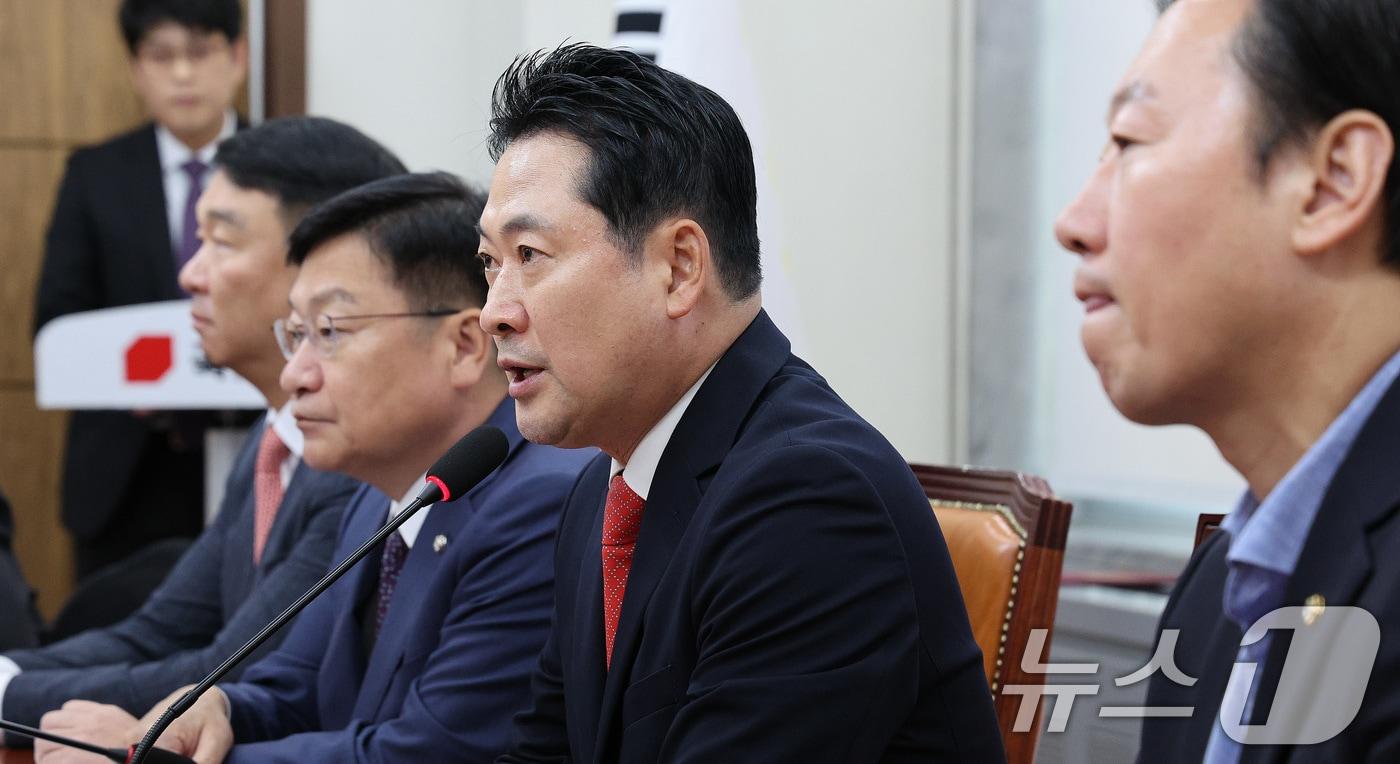 장동혁 국민의힘 대표가 지난 9월 29일 서울 여의도 국회에서 열린 선출직 공직자 평가혁신 TF 임명장 수여식에서 발언하고 있다. 2025.9.29/뉴스1 ⓒ News1 신웅수 기자