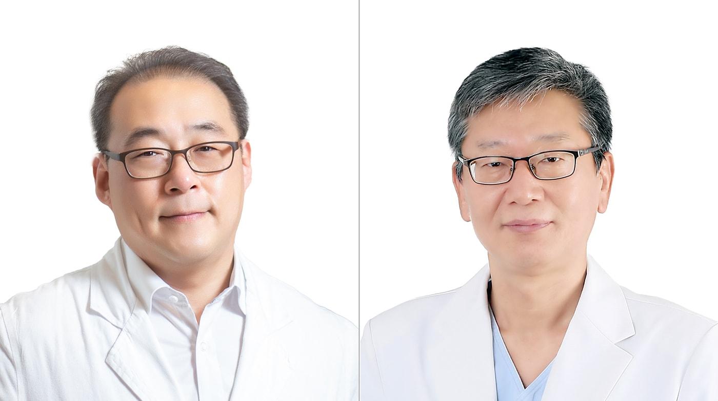 경희대병원 장재영 소화기내과 교수&#40;왼쪽&#41;와 김용호 위장관외과 교수.&#40;경희대병원 제공&#41;