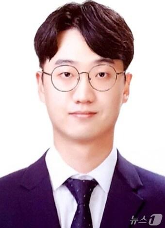 본문 이미지 -  제천시 수산면행정복지센터에서 근무하는 이헌우 주무관.(제천시 제공. 재판매 및 DB금지) /뉴스1    