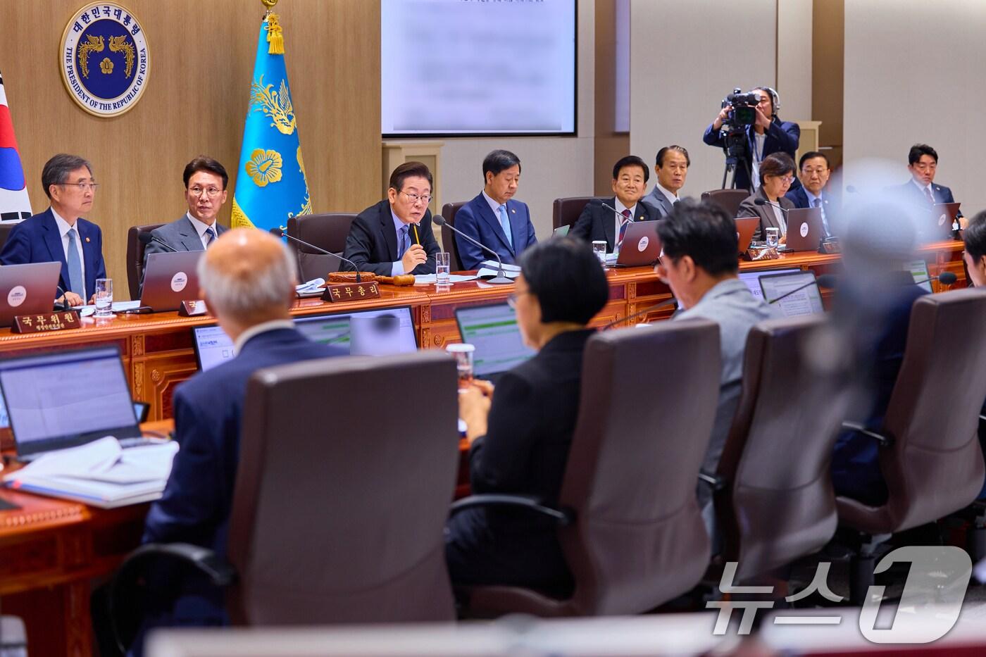 이재명 대통령이 지난 2일 서울 용산 대통령실 청사에서 열린 제40회 국무회의에서 발언하고 있다. &#40;이재명 대통령 SNS. 재판매 및 DB 금지&#41; 2025.9.3/뉴스1 ⓒ News1 허경 기자
