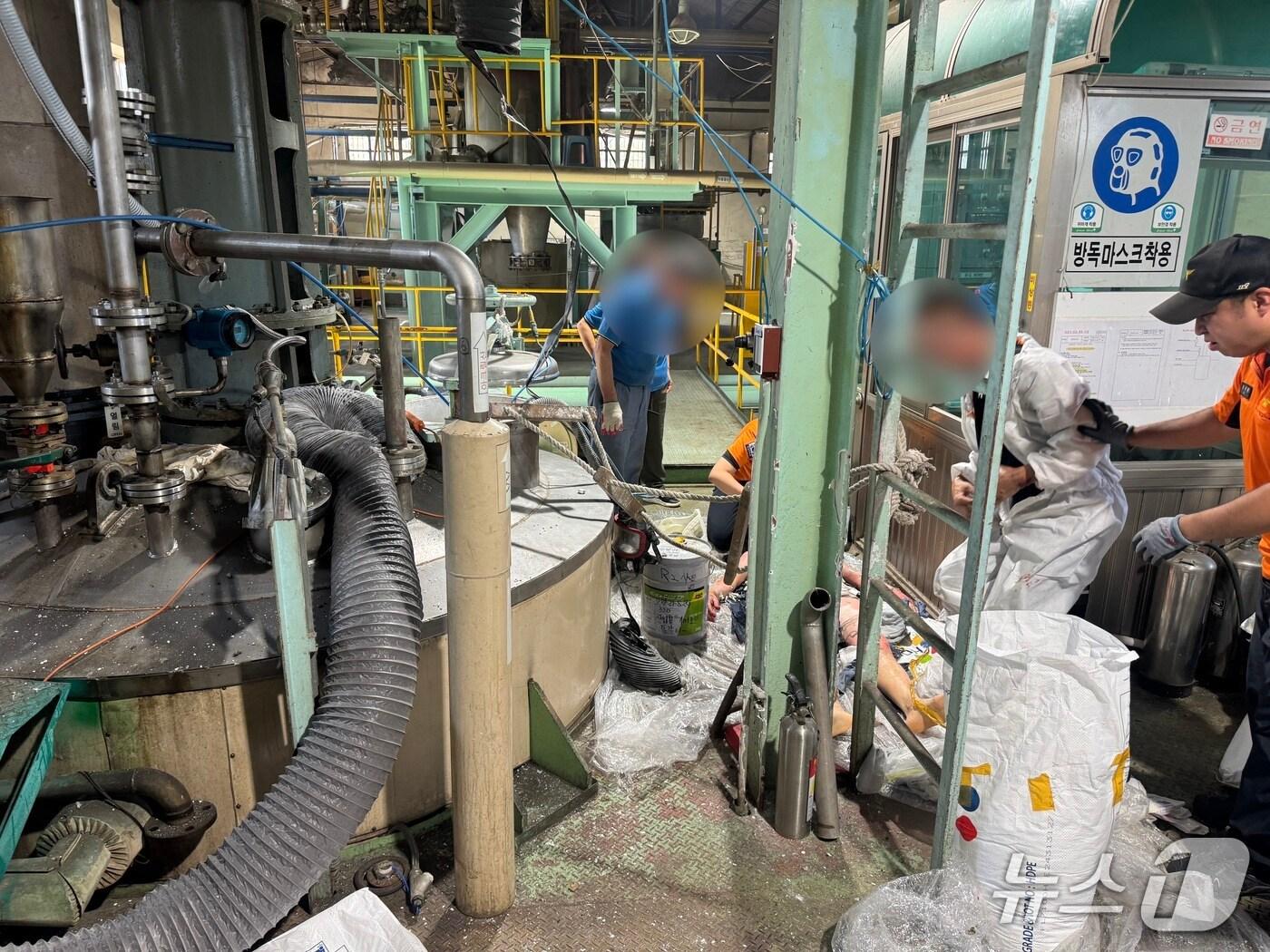 본문 이미지 - 사고 현장(경기 파주소방서 제공. 재판매 및 DB 금지)/뉴스1