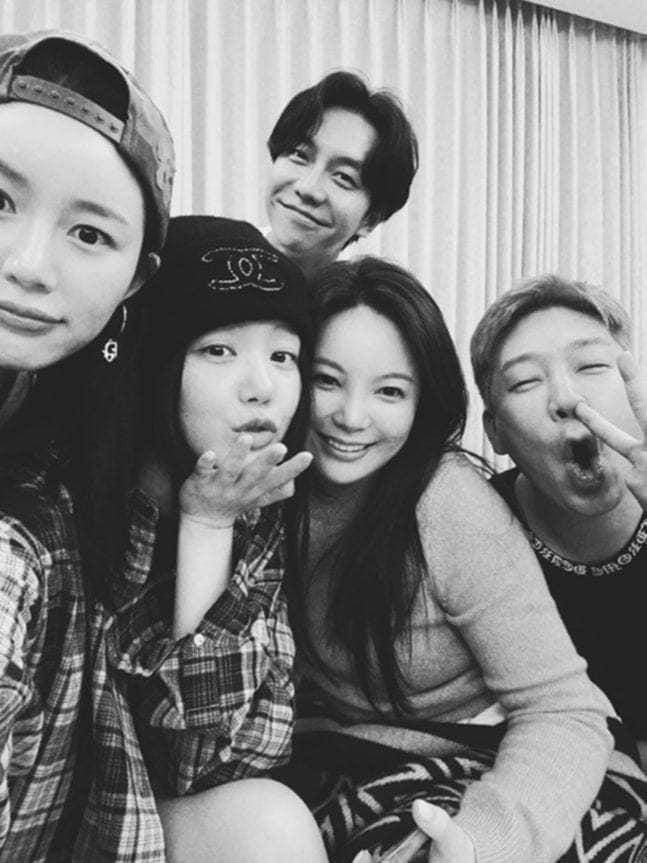 본문 이미지 - 가수 MC몽 인스타그램