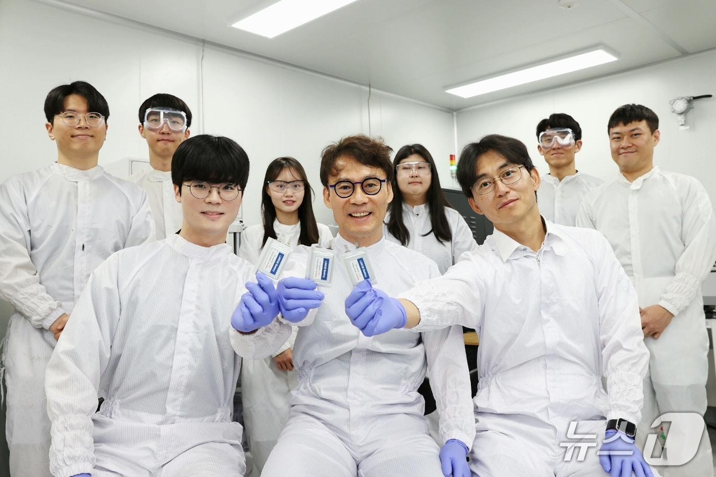 KAIST-LG엔솔 프론티어 연구소 연구팀(KAIST 제공) /뉴스1