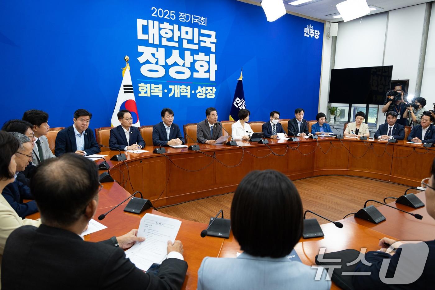 김병기 더불어민주당 원내대표가 4일 서울 여의도 국회에서 열린 정책조정회의에서 모두 발언을 하고 있다. 2025.9.4/뉴스1 ⓒ News1 유승관 기자