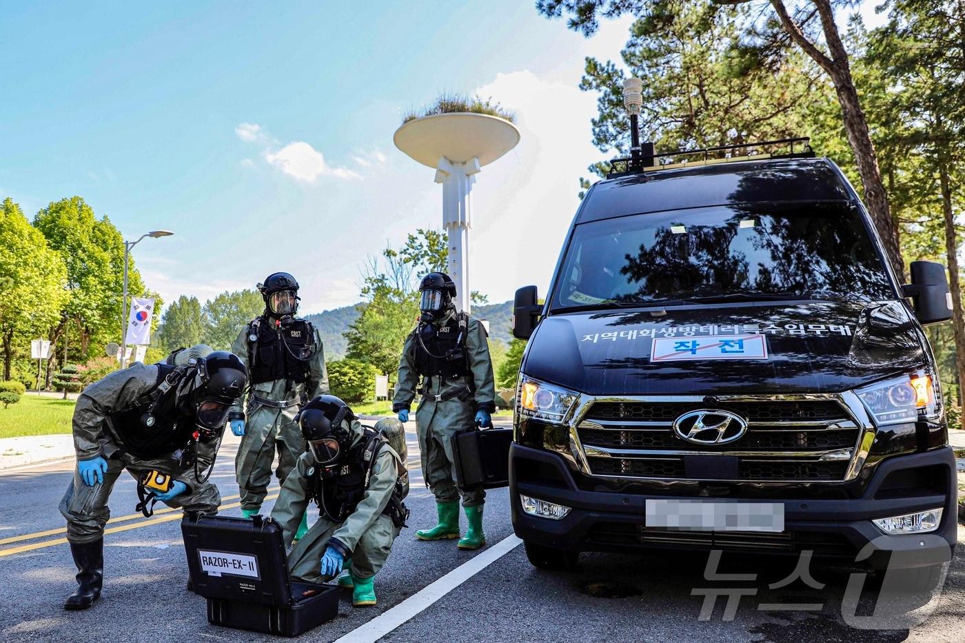 31사단 부대원들이 광주에서 열리는 세계양궁선수권대회를 앞두고 대테러 훈련을 벌이고 있다.(31사단 제공. 재판매 및 DB 금지) 2025.9.4 ⓒ News1 최성국 기자