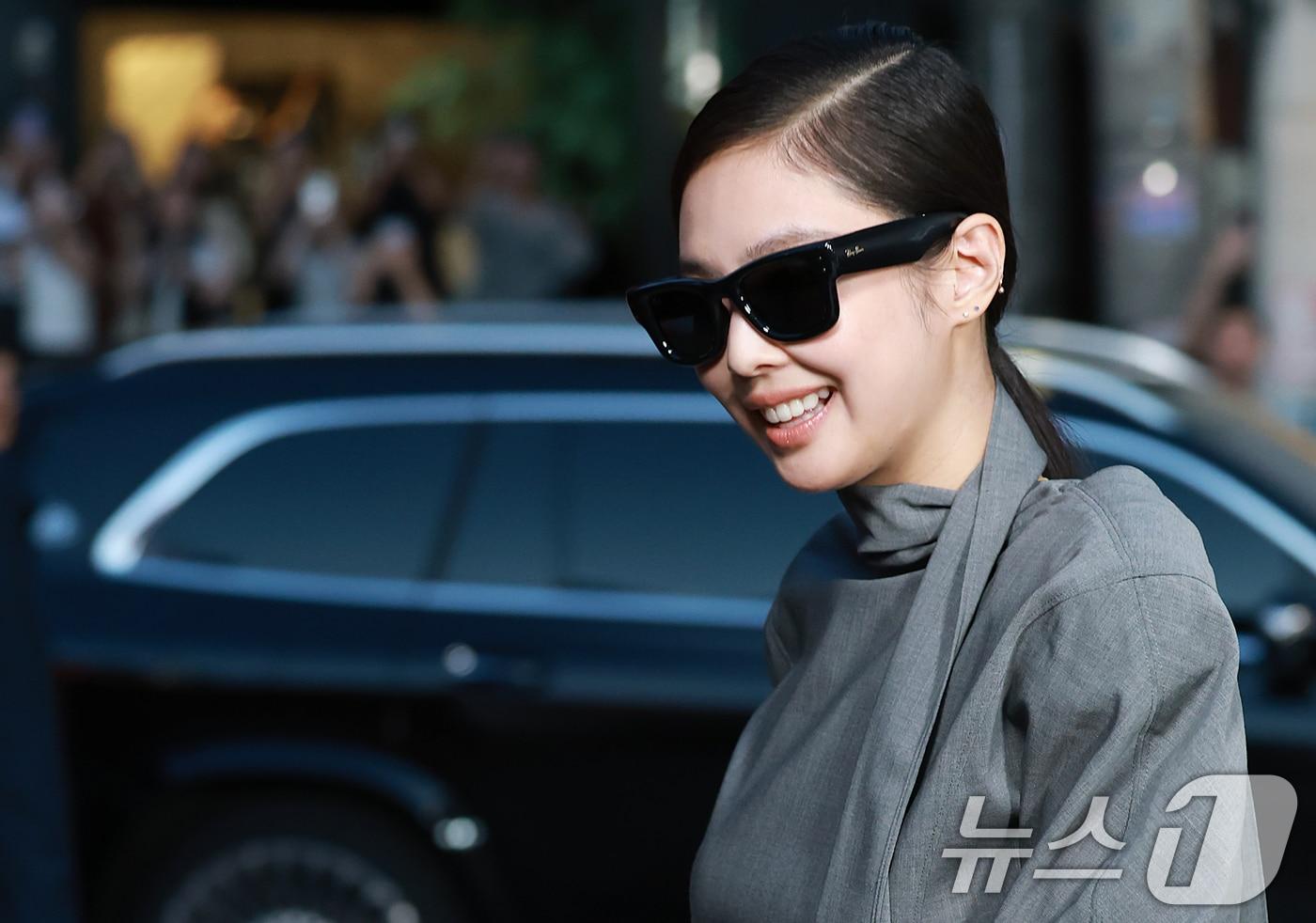 블랙핑크 제니가 성수동에서 독보적인 매력을 발산했다. ⓒ News1 권현진 기자