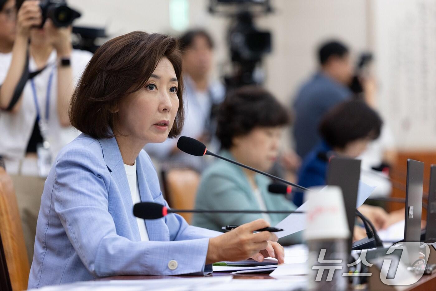 5일 서울 여의도 국회에서 열린 제429회 국회(정기회) 법제사법위원회 검찰 개혁 입법청문회에서 나경원 국민의힘 의원이 의사진행 발언하고 있다. 2025.9.5/뉴스1 ⓒ News1 이승배 기자
